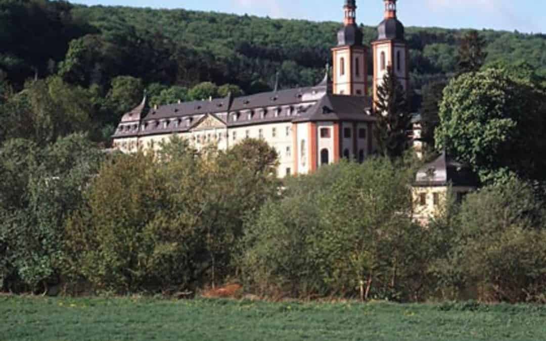 4 Tage veganes Yoga-Retreat im Kloster Oberzell bei Würzburg
